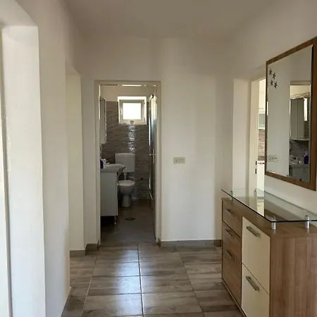 Διαμέρισμα Kuca Dalmatina